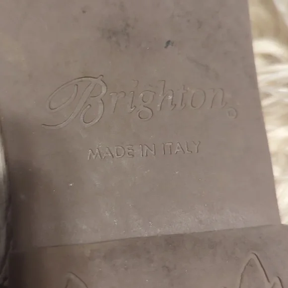 Brighton Cream Color Rhinestone Crystal Embellished Adagio thongs Sandals Sz 9 - Picture 4 of 6